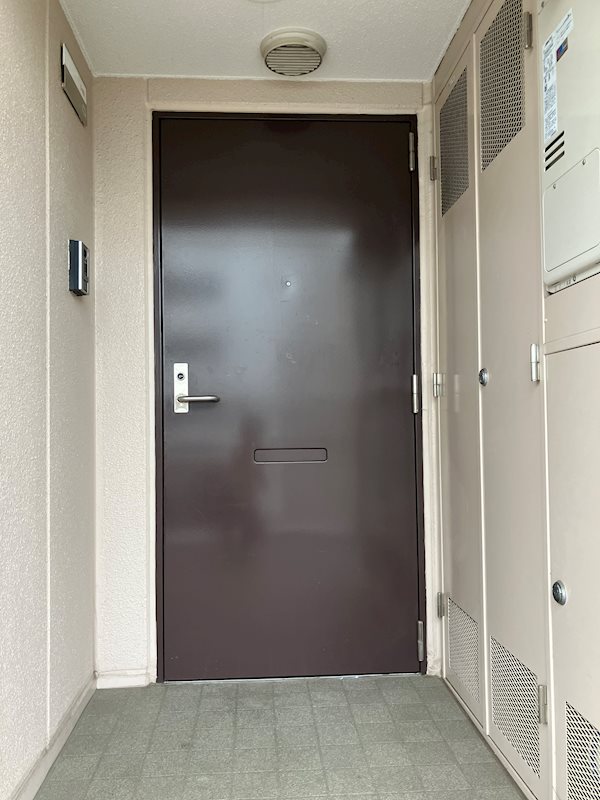 アートアベニュー立川家族寮（アートアベニュー立川） 玄関