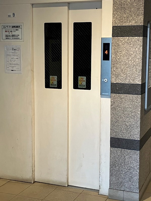 港北NTセンター北家族寮（港北ニュータウンビュープラザセンター北） 10号棟エレベーター