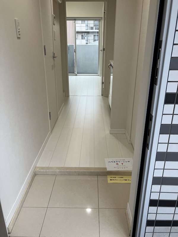 キューブ川崎独身寮（プレミアムキューブ川崎） 玄関