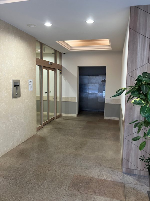 ウィルテラス千葉中央_独身寮 共有部廊下
